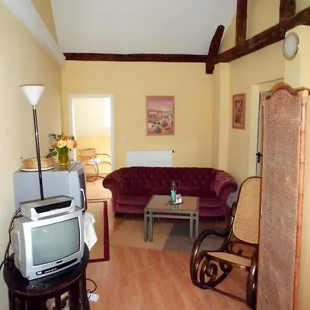 Hahne Und لاتزن